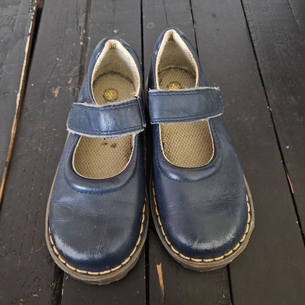 Dr. Martens Kids Girls 10 Navy Blue Leather Dress Shoes Mary Jane Gummy Sole